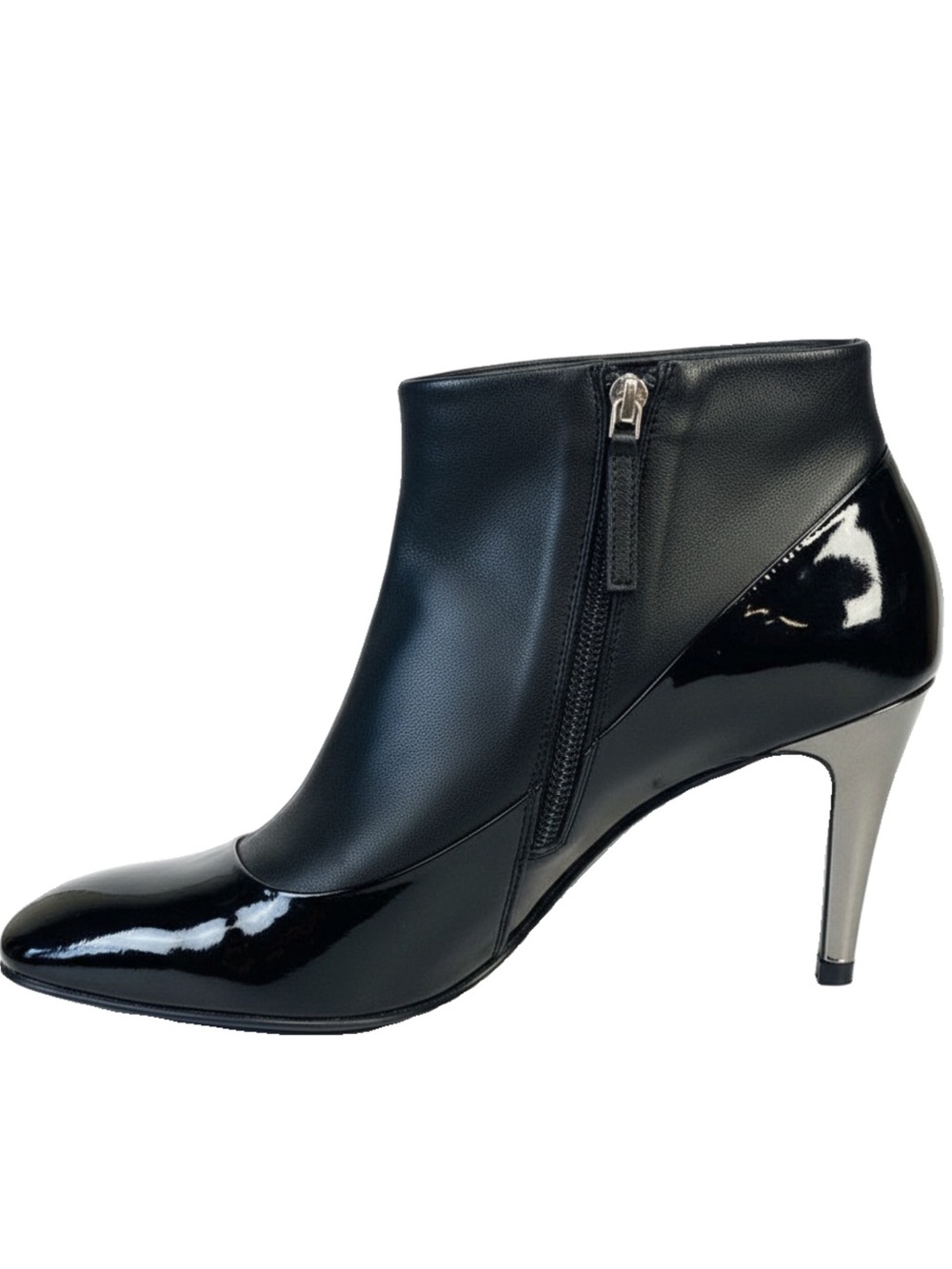 🛍️ Giuseppe Zanotti Black Leather Ankle Booties with Sculpted Heel